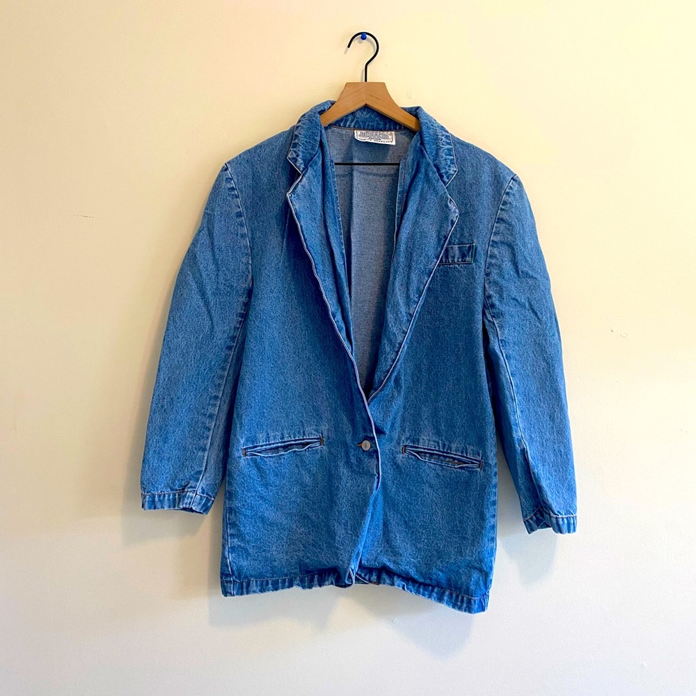 1980s Jordache women’s denim blazer